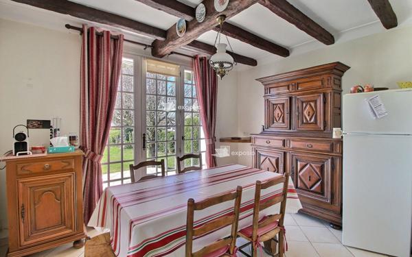 Maison à vendre    7 pièces • 197 m2 Morlaàs