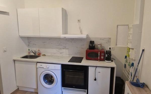 Appartement à louer    1 pièce • 17,67 m2 Châtellerault