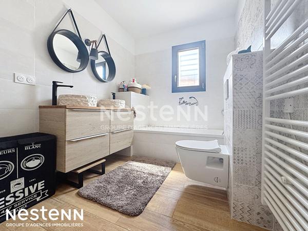 Maison de plain-pied 4 pièce(s) 140 m2 à Narbonne dans un secteur prisé !