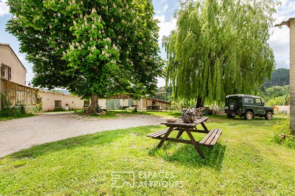 Bâtisse du XVIII ème siècle avec superbe vue