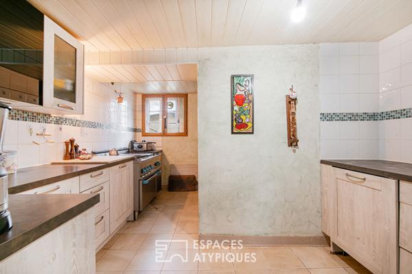 Bâtisse du XVIII ème siècle avec superbe vue