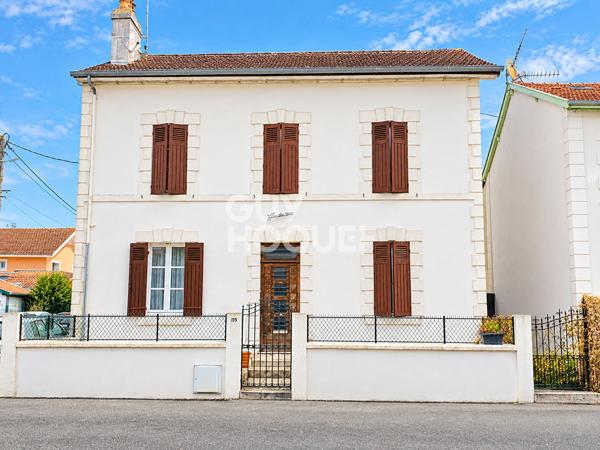 Maison de ville à fort potentiel