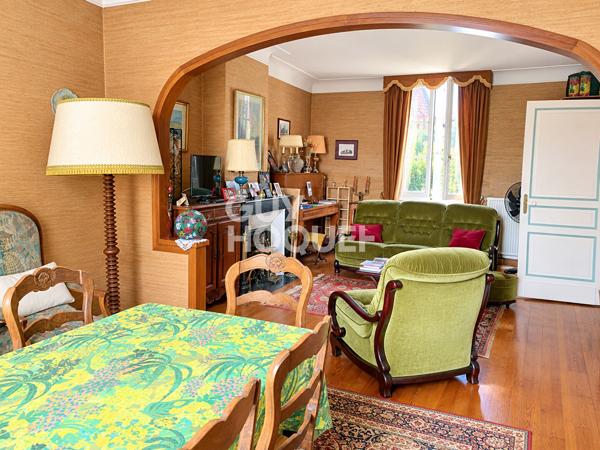Maison de ville à fort potentiel