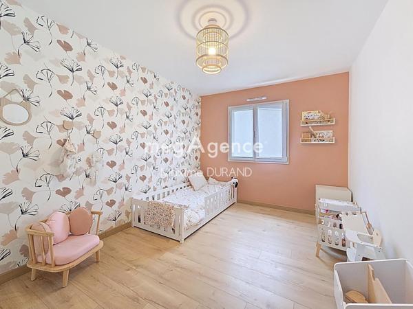 Maison à LA ROMAGNE, 49740 - 6 pièces 136m²
