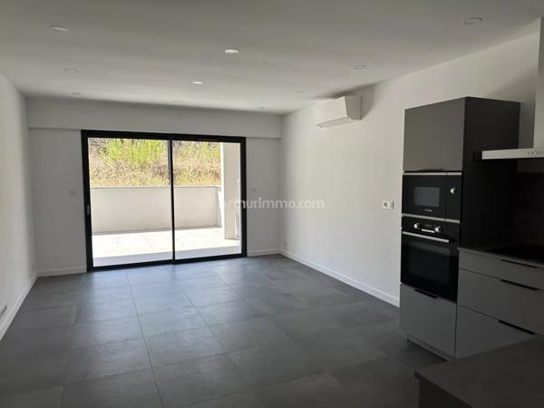 Location Appartement 2 pièces 45 m2 à Ajaccio