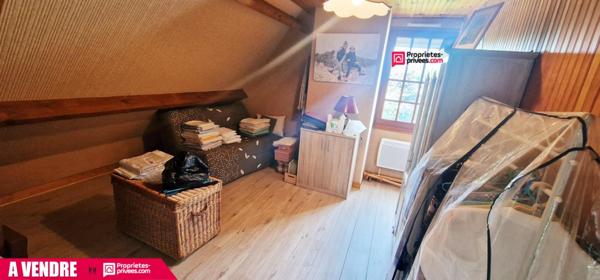 Pavillon 5 pièces - 125 m² - 4 ch - garage et dépendances - jardin arboré