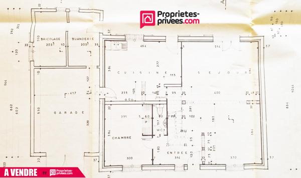 Pavillon 5 pièces - 125 m² - 4 ch - garage et dépendances - jardin arboré