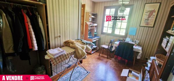 Pavillon 5 pièces - 125 m² - 4 ch - garage et dépendances - jardin arboré