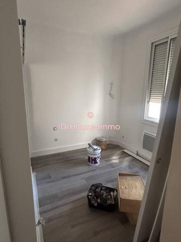 Immeuble à vendre 14 pièces de 300 m²