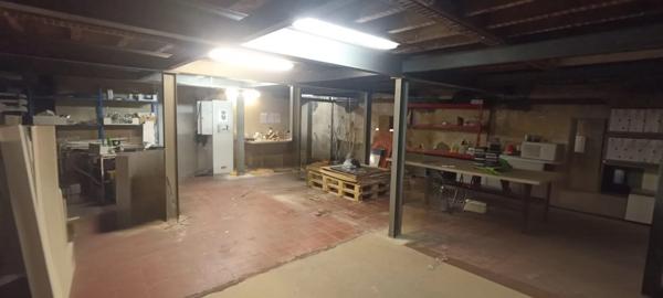 Immeuble avec local commercial centre ville Auch 280 m²