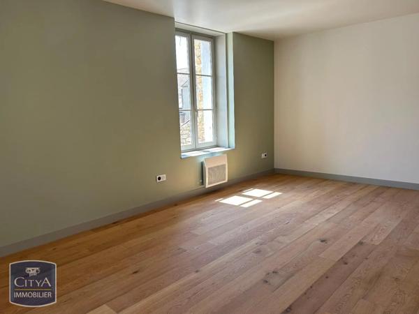Appartement à louer 1 pièce 34.75m² Dole (39100)