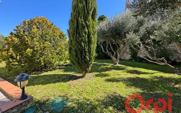 Maison à vendre    4 pièces •  Marseille 16