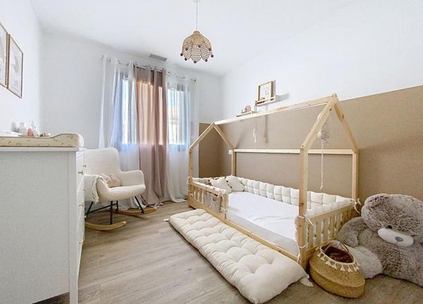 Belle maison neuve 134 m², 4 chambres, de plain pied à Bressols au sud de Montauban