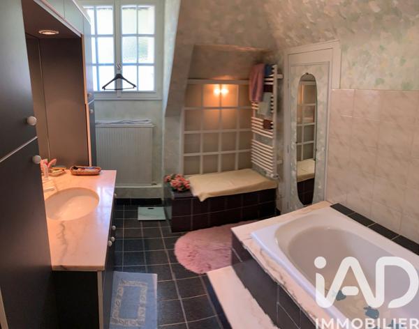 Maison à vendre 7 pièces 165 m² Vouvray