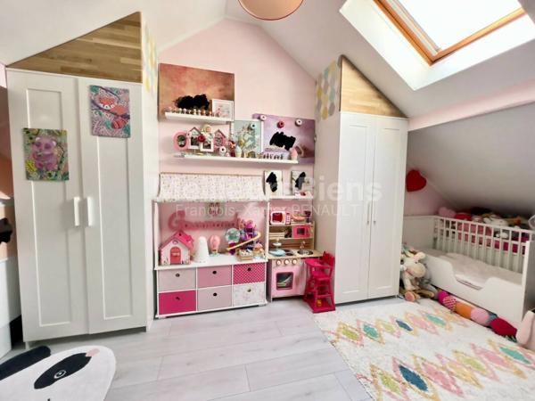 Maison sans travaux, 3/4 chambres, garage, terrasse et jardin à Fontenay en parisis