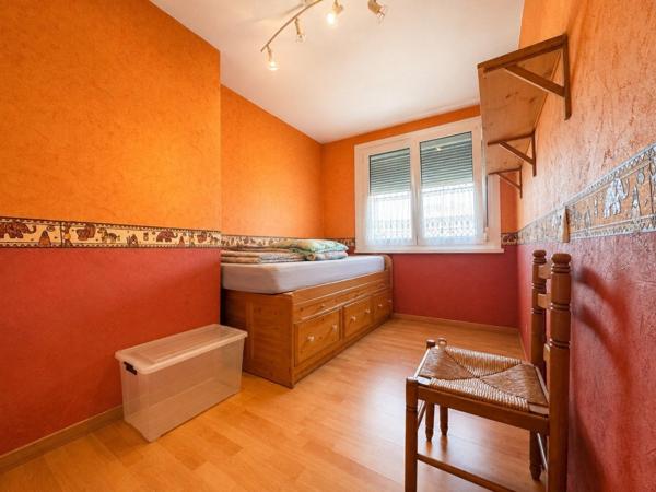 TEMPLEUVE CENTRE  – MAISON AVEC GARAGE ET BEAU POTENTIEL !