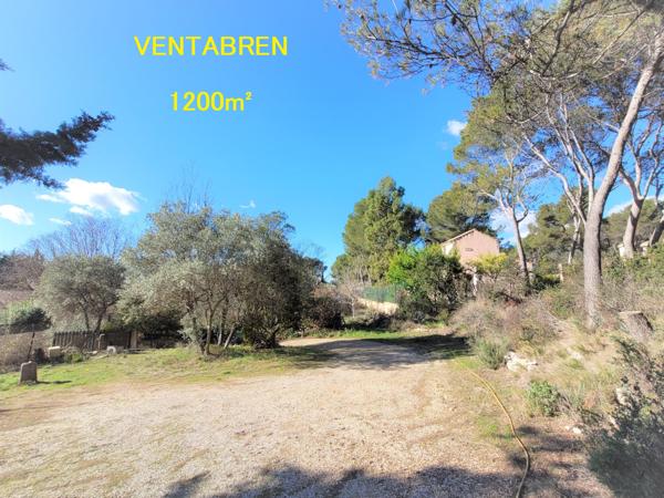 VENTABREN Terrain 1200m2 quartier recherché, libre constructeur