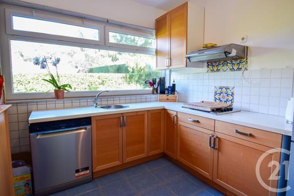 Appartement F6 à vendre  7 pièces - 170,70 m2 TARARE - 69