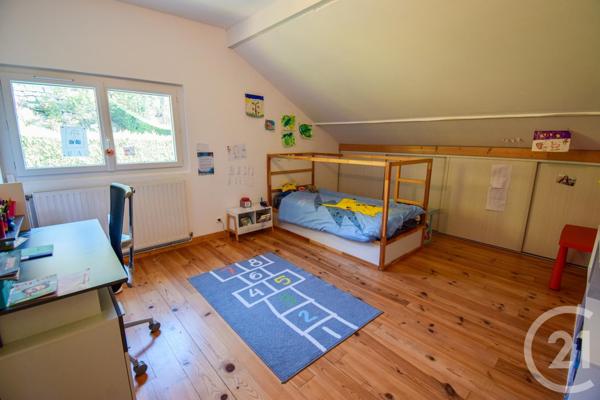 Appartement F6 à vendre  7 pièces - 170,70 m2 TARARE - 69