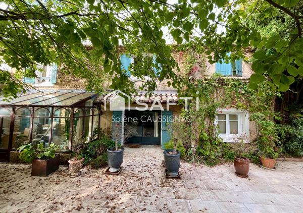 Mas 5 pièces, 133m2  avec piscine et jardin