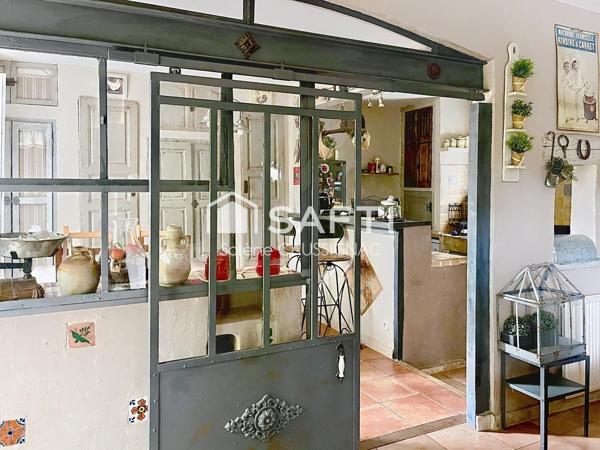 Mas 5 pièces, 133m2  avec piscine et jardin