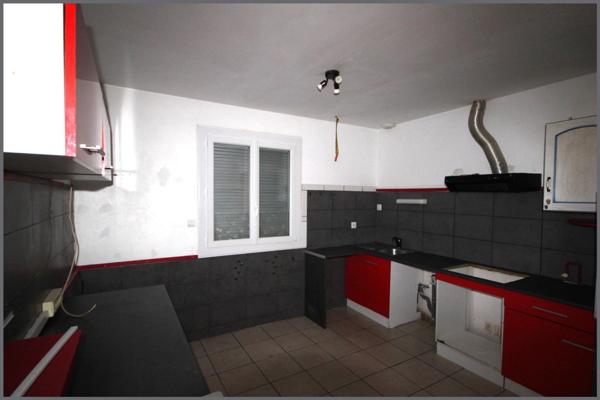 Maison à MONTVAL SUR LOIR, 72500 - 5 pièces 90m²