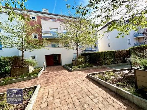 Appartement à vendre 3 pièces 77m² Nanteuil-lès-Meaux (77100)