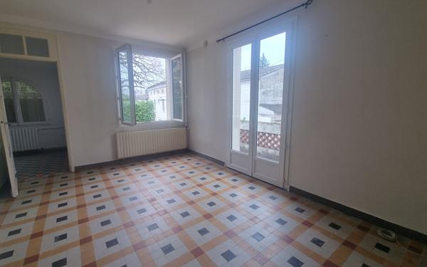 Maison à vendre    4 pièces •  Moissac
