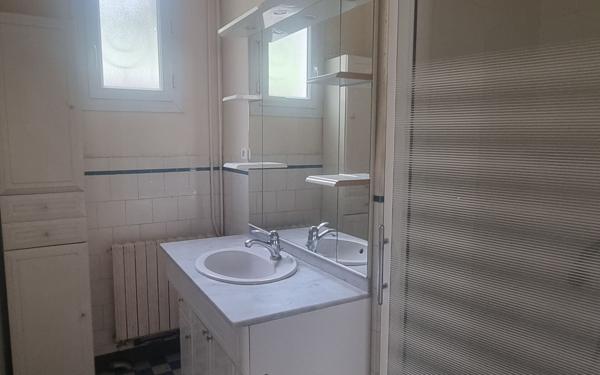 Maison à vendre    4 pièces •  Moissac