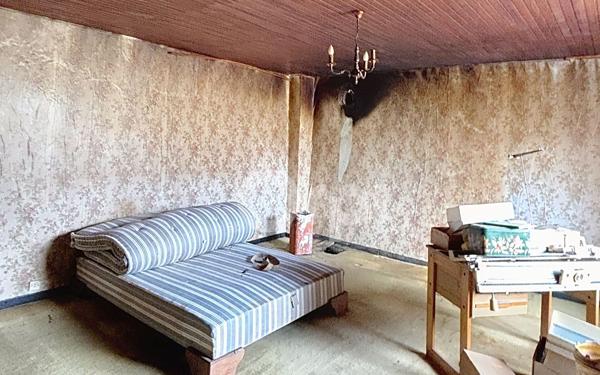 Maison à vendre    4 pièces •  Removille