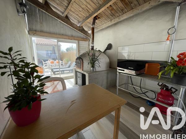 Maison à vendre 8 pièces 232 m² Saint-Hilaire-de-Riez