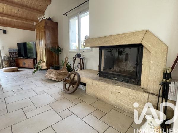 Maison à vendre 8 pièces 232 m² Saint-Hilaire-de-Riez