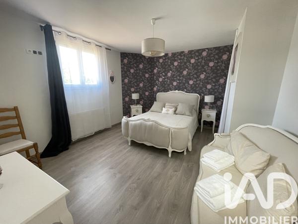 Maison à vendre 8 pièces 232 m² Saint-Hilaire-de-Riez