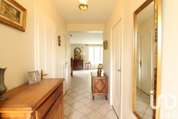 Maison à vendre 7 pièces 145 m² Saint-Germain-en-Laye