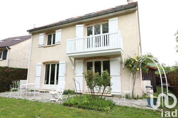 Maison à vendre 7 pièces 145 m² Saint-Germain-en-Laye