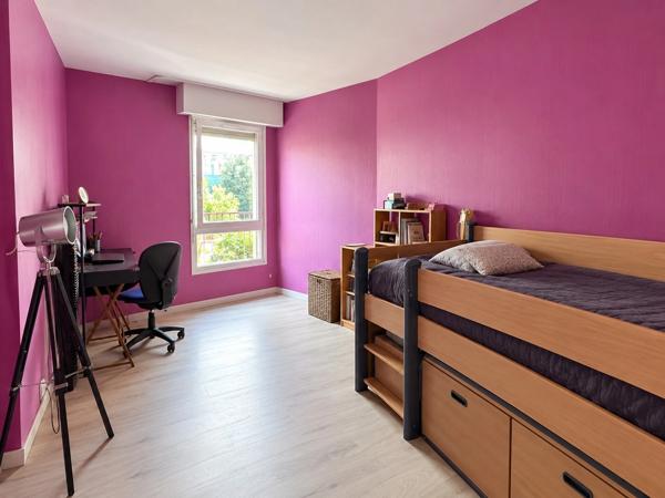 Appartement à vendre 4 pièces CRETEIL (94)