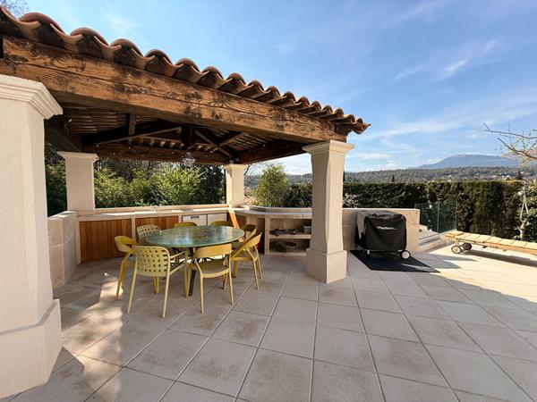 Villa La Colle Sur Loup 6 pièces 179 m2 Piscine
