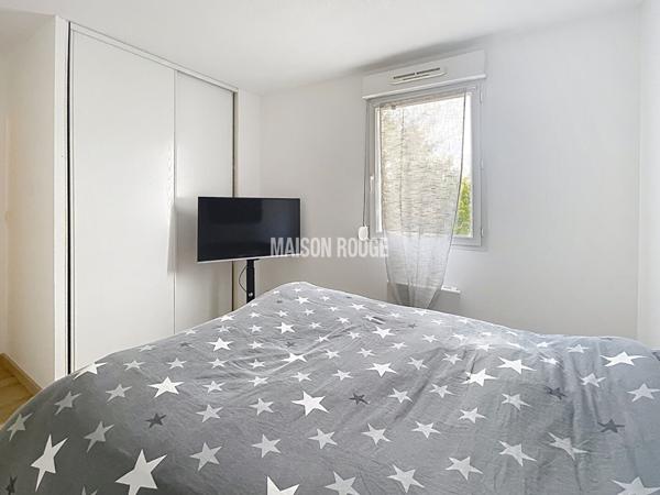 Appartement T3 55 m2 , balcon et 2 places de stationnement