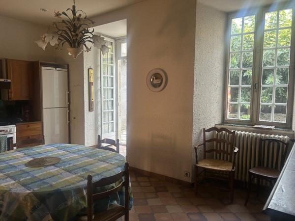 Demeure Historique du XIVe , Potentiel Accueil ou vaste maison familiale Vallées du Viaur et du Tarn Requista