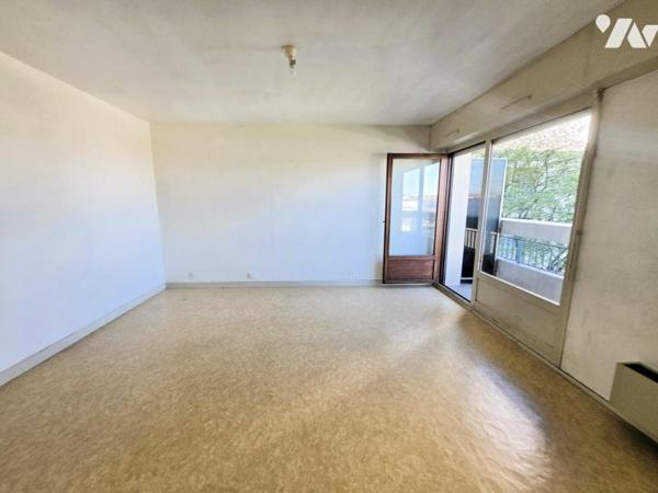 RESIDENCE ALFRED DE VIGNY _  T1 35m² avec balcon ascenseur et stationnement