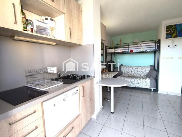 A 150 m de la plage - T2 meublé avec parking privé