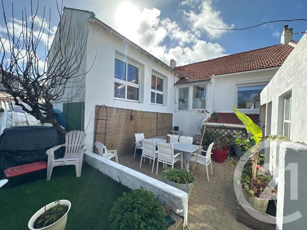 Maison à vendre  4 pièces - 130 m2 ST GILLES CROIX DE VIE - 85