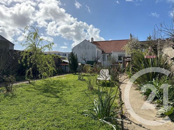 Maison à vendre  4 pièces - 130 m2 ST GILLES CROIX DE VIE - 85