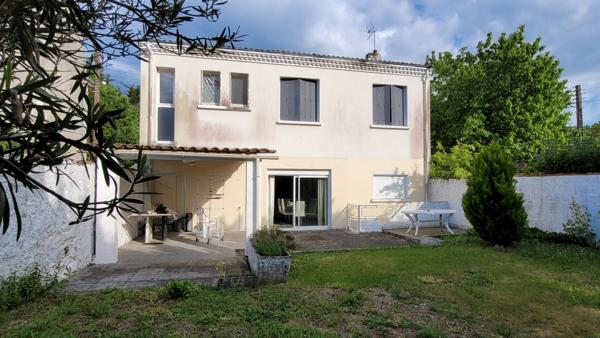 Maison familliale en centre ville