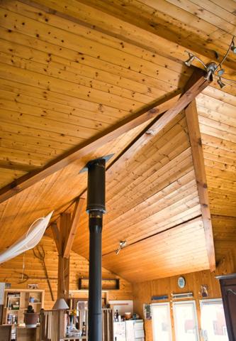 Saint-Bonnet-le-Froid (43290) Saint-Bonnet-le-Froid - Superbe Maison récente de 150 m² + 800 m² de terrain et 100m² de garages