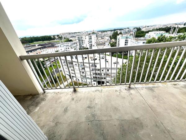 Agréable appartement avec balcon et parking