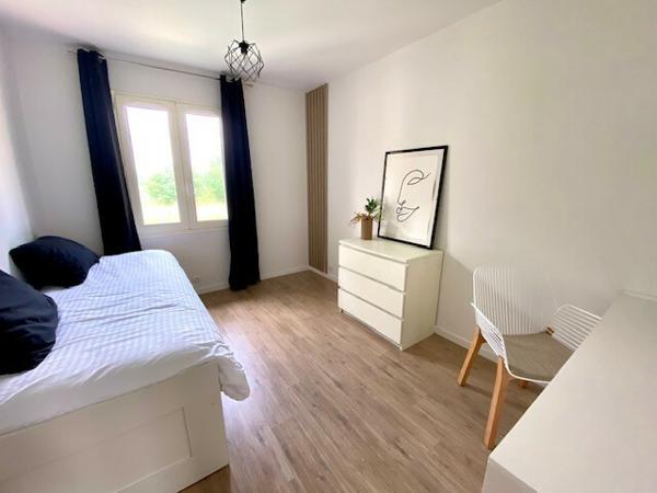 Pavie - Maison de plain-pied rénovée 124m2 avec jardin clôturé