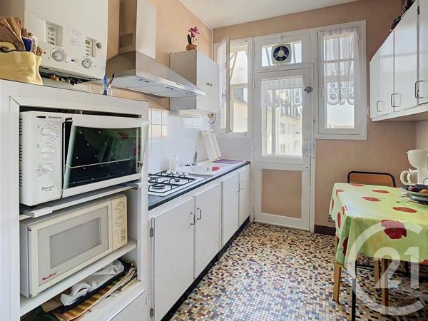 Appartement T4 à vendre  5 pièces - 69,45 m 2   DINAN  - 22