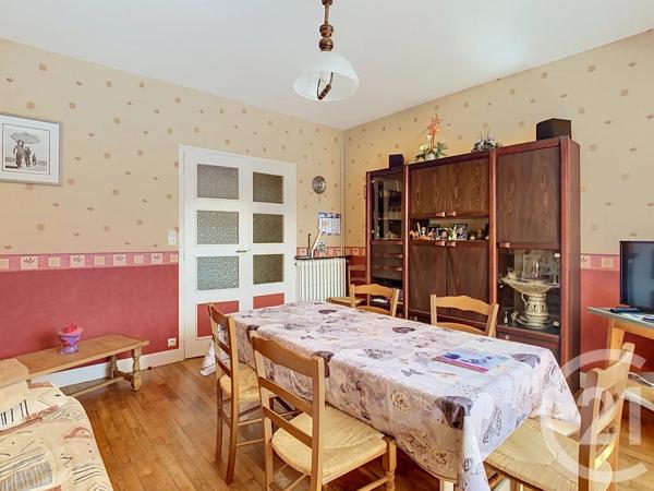 Appartement T4 à vendre  5 pièces - 69,45 m 2   DINAN  - 22