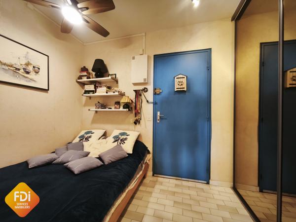 PORT CAMARGUE - PLAGE SUD - STUDIO TRIPLE CABINE REZ-DE-JARD